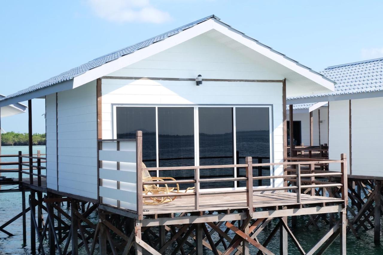 Отель Shun Shun Water Bungalows Семпорна Экстерьер фото