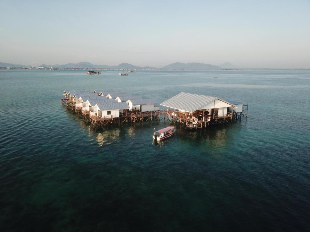 Отель Shun Shun Water Bungalows Семпорна Экстерьер фото