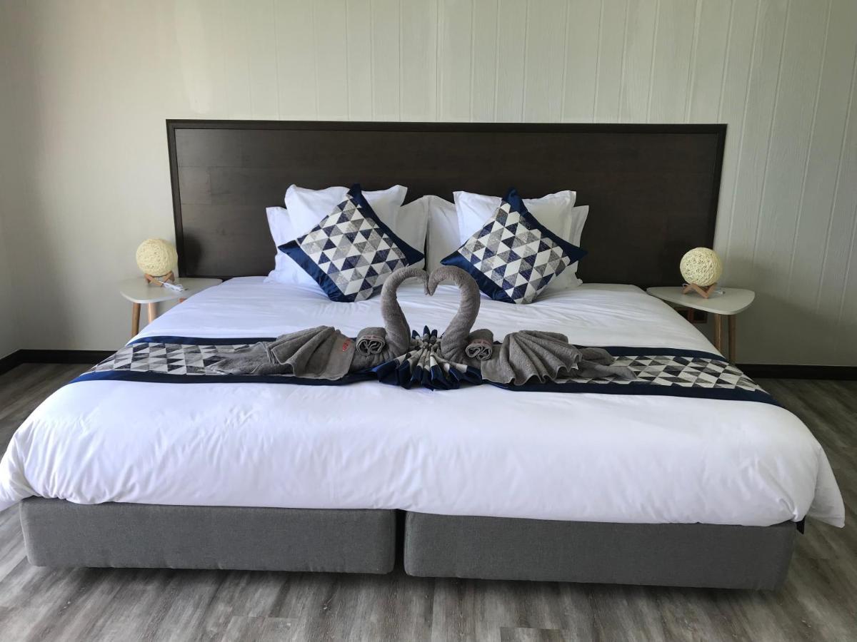 Отель Shun Shun Water Bungalows Семпорна Экстерьер фото